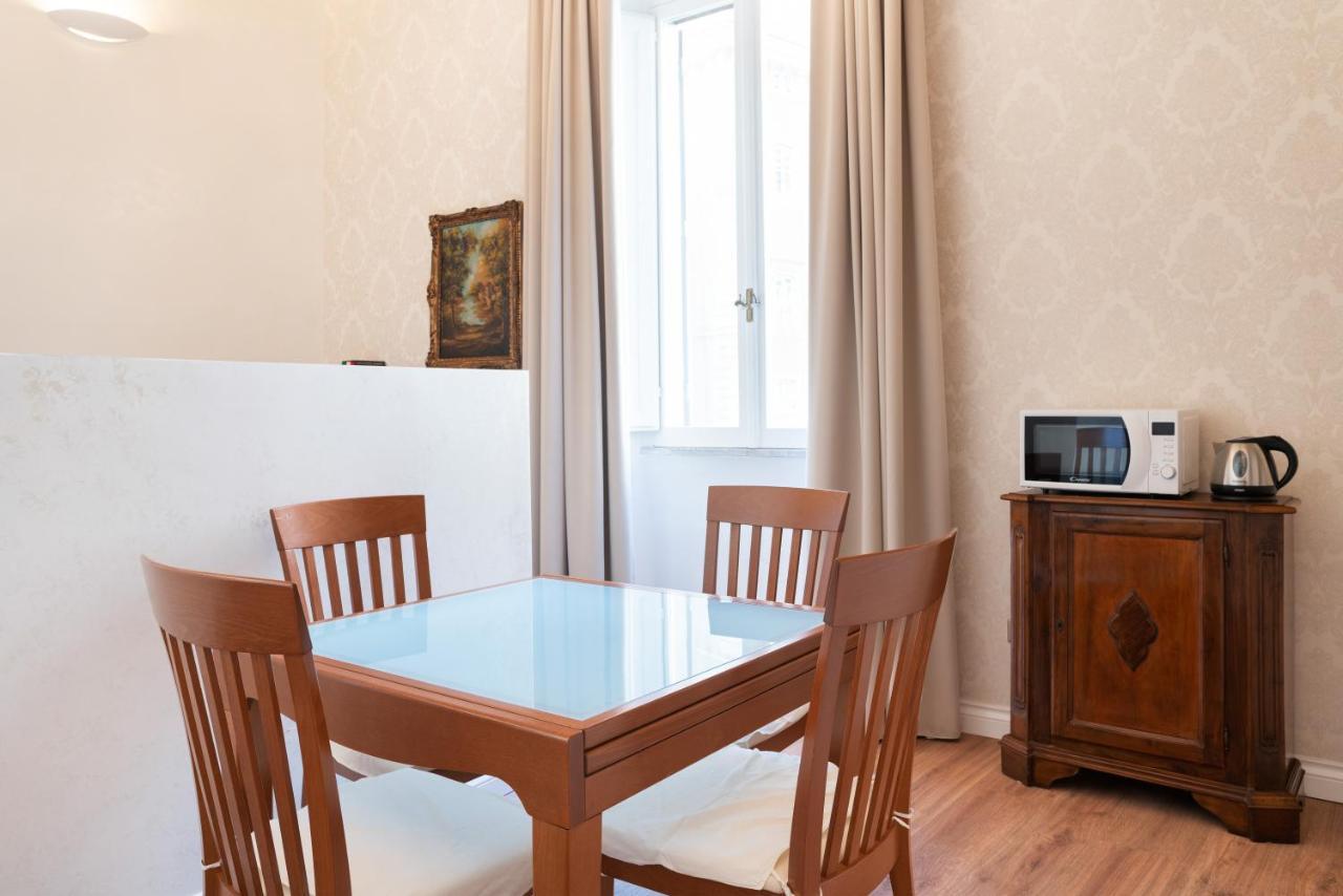 Pantheon Escape Appartement Rome Buitenkant foto